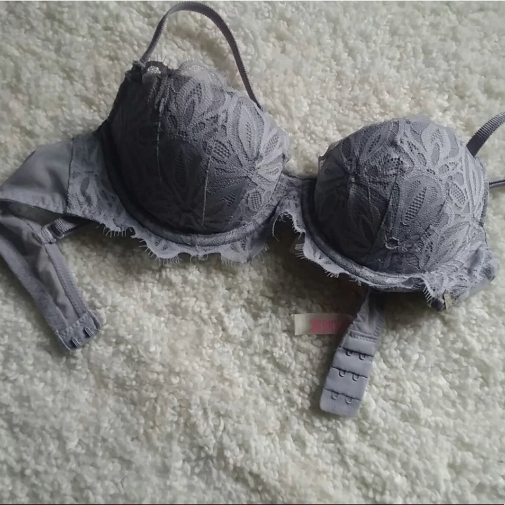 ❌SOLD❌PINK VS Baby Blue Lace Push Up